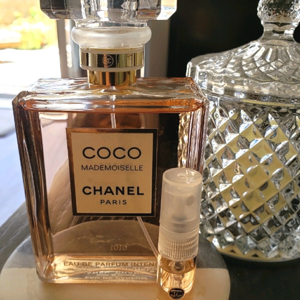 Coco Chanel Mademoiselle Intense Deluxe Sample